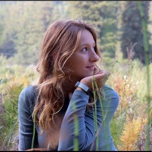 Meet your Posher, Megan